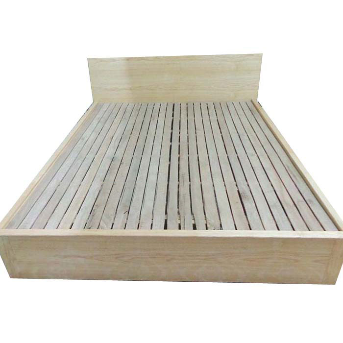 Giường gỗ công nghiệp dát thường có giá 1,9 triệu đồng