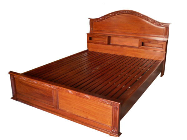 Giường ngủ làm bằng gỗ căm xe