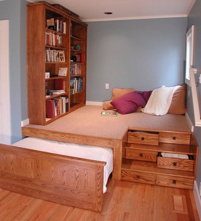 Mẫu giường kiểu nhật thiết kế kết hợp với không gian đọc sách tiện nghi