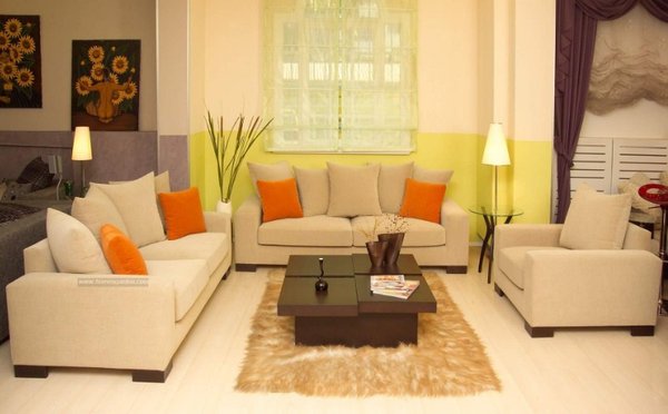 Ghế sofa và bàn trà không được tách rồi nhau